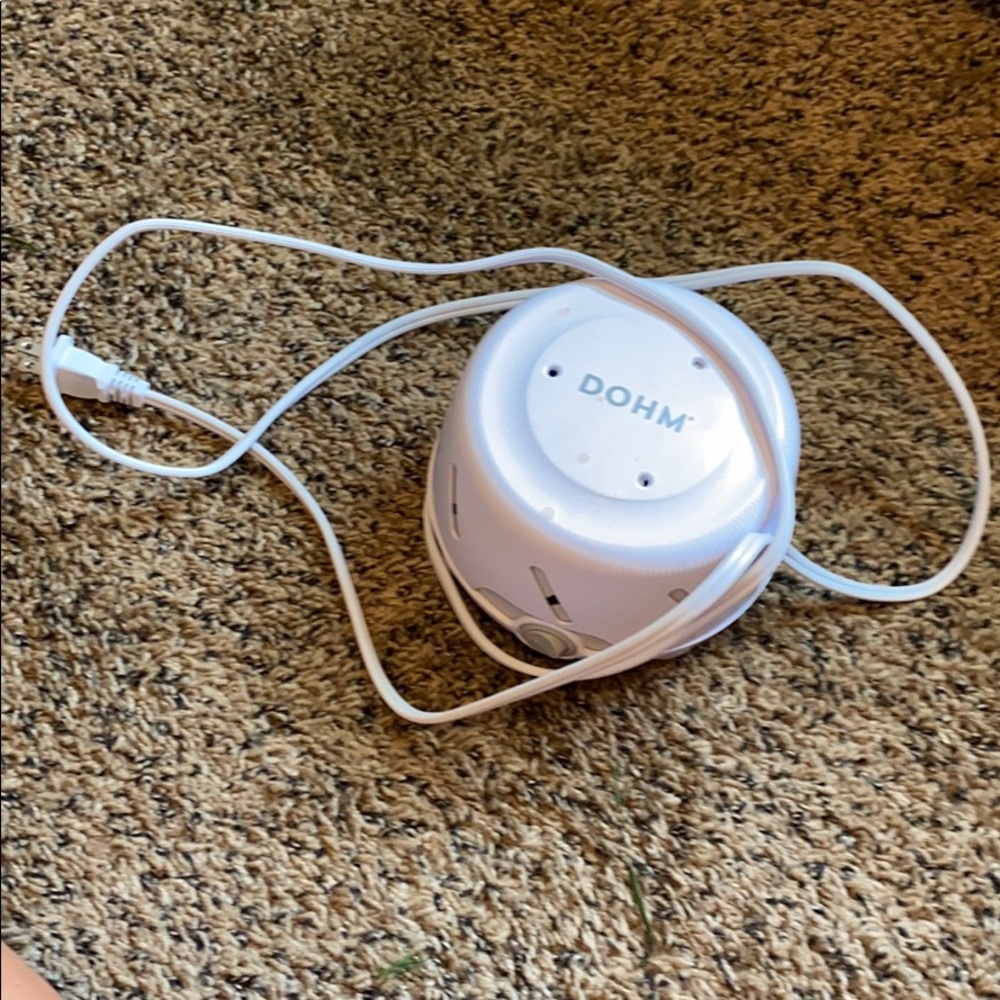 Dohm the original white noise machine.